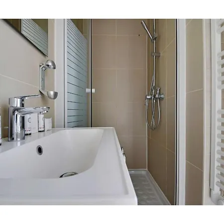 Comfort At Gare De L Est Paris